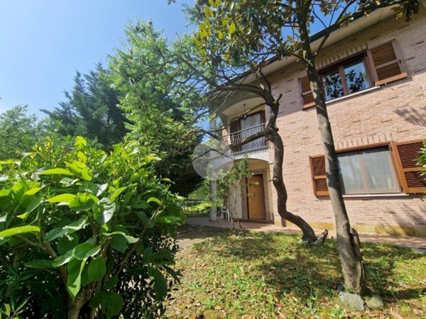 casa indipendente in vendita a Villafranca d'Asti