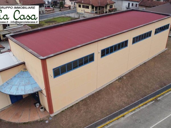 locale commerciale in vendita a Villafranca d'Asti