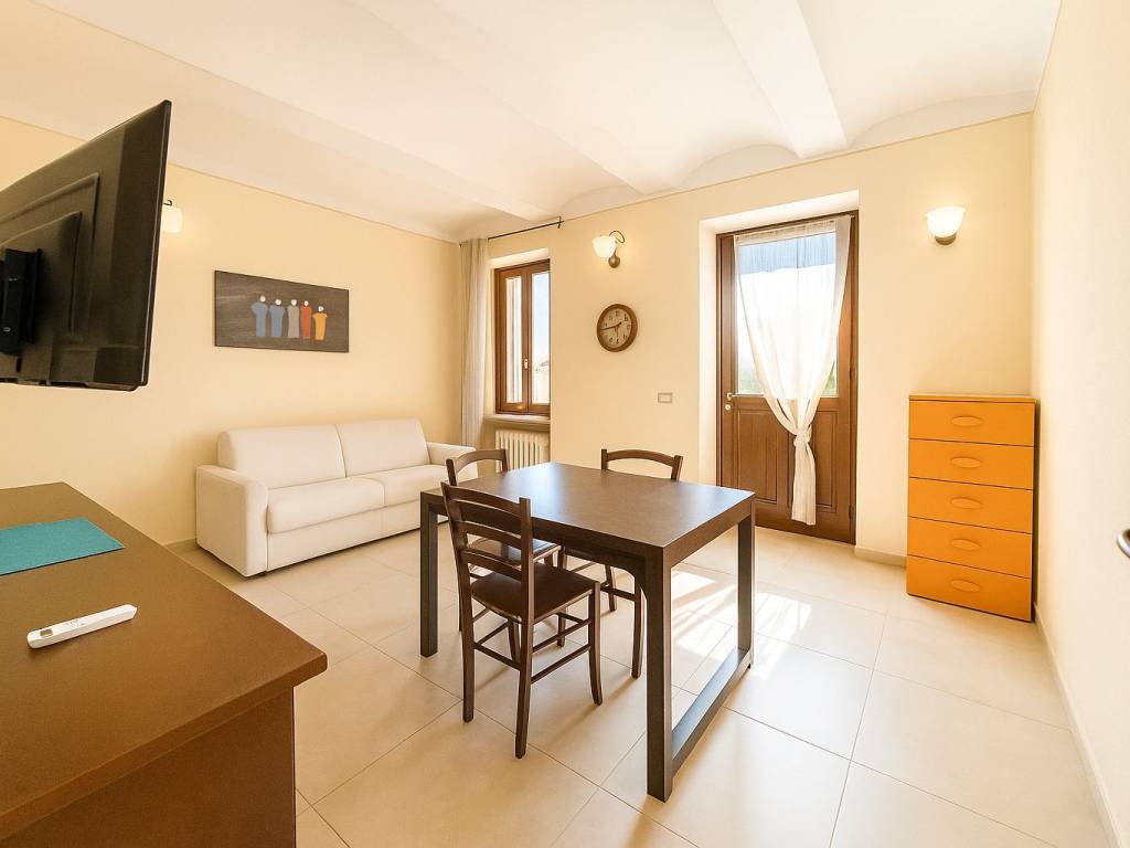 casa indipendente in vendita a Villafranca d'Asti