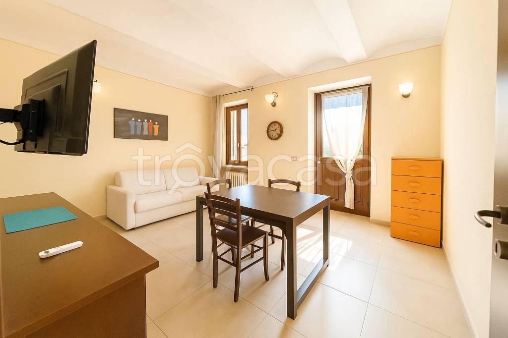 casa indipendente in vendita a Villafranca d'Asti