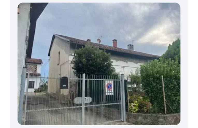 casa indipendente in vendita a Villafranca d'Asti