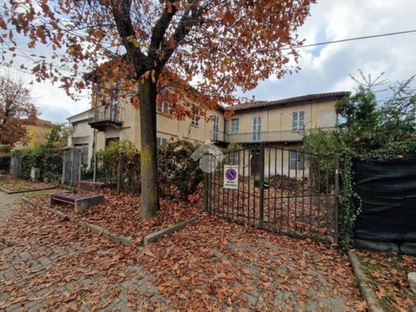 casa indipendente in vendita a Villafranca d'Asti