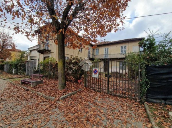 casa indipendente in vendita a Villafranca d'Asti