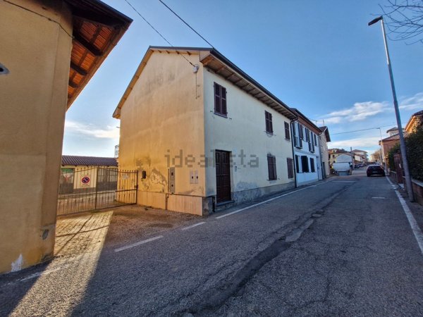 casa indipendente in vendita a Villafranca d'Asti