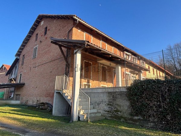 appartamento in vendita a Villafranca d'Asti in zona Sant'Antonio