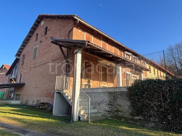 casa indipendente in vendita a Villafranca d'Asti in zona Sant'Antonio