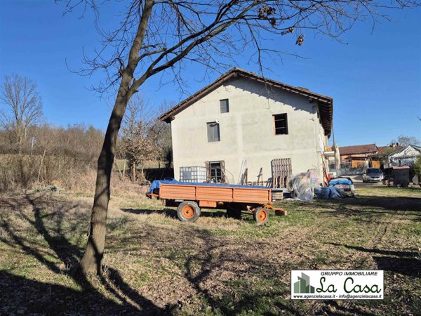 casa indipendente in vendita a Villafranca d'Asti