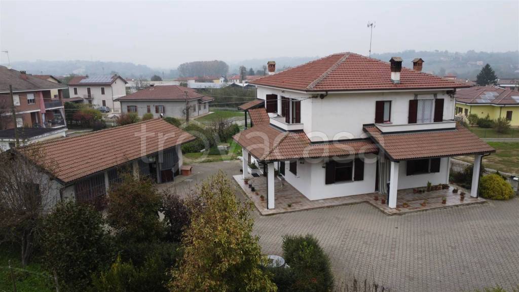casa indipendente in vendita a Villafranca d'Asti in zona Borgovecchio