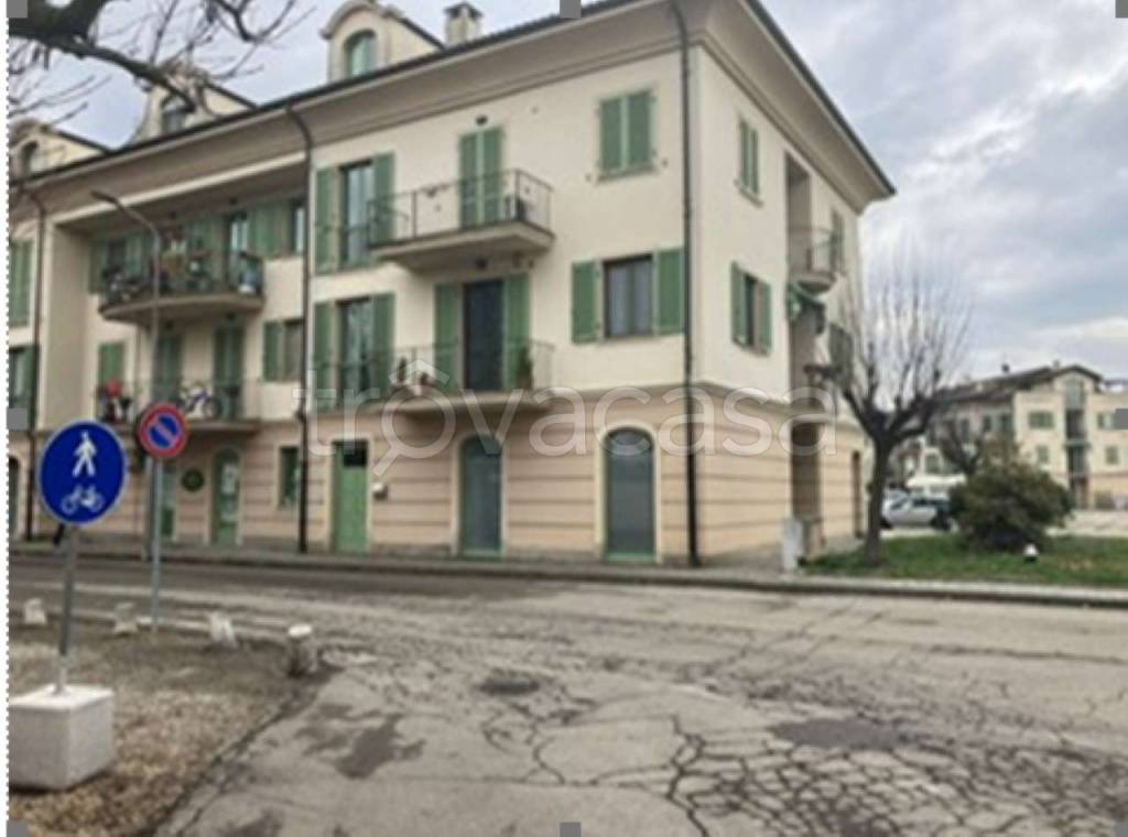 ufficio in vendita a Villanova d'Asti