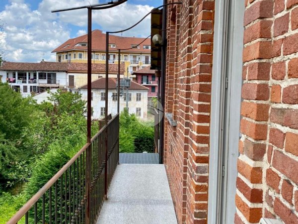 appartamento in vendita a Villanova d'Asti in zona Stazione