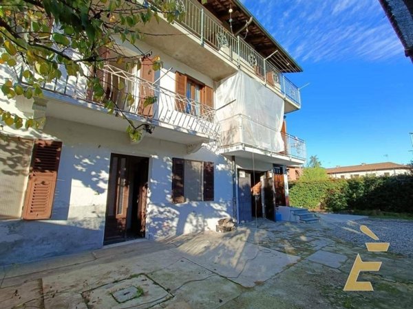 casa indipendente in vendita a Villanova d'Asti