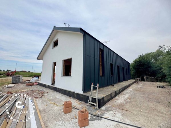 casa indipendente in vendita a Villanova d'Asti