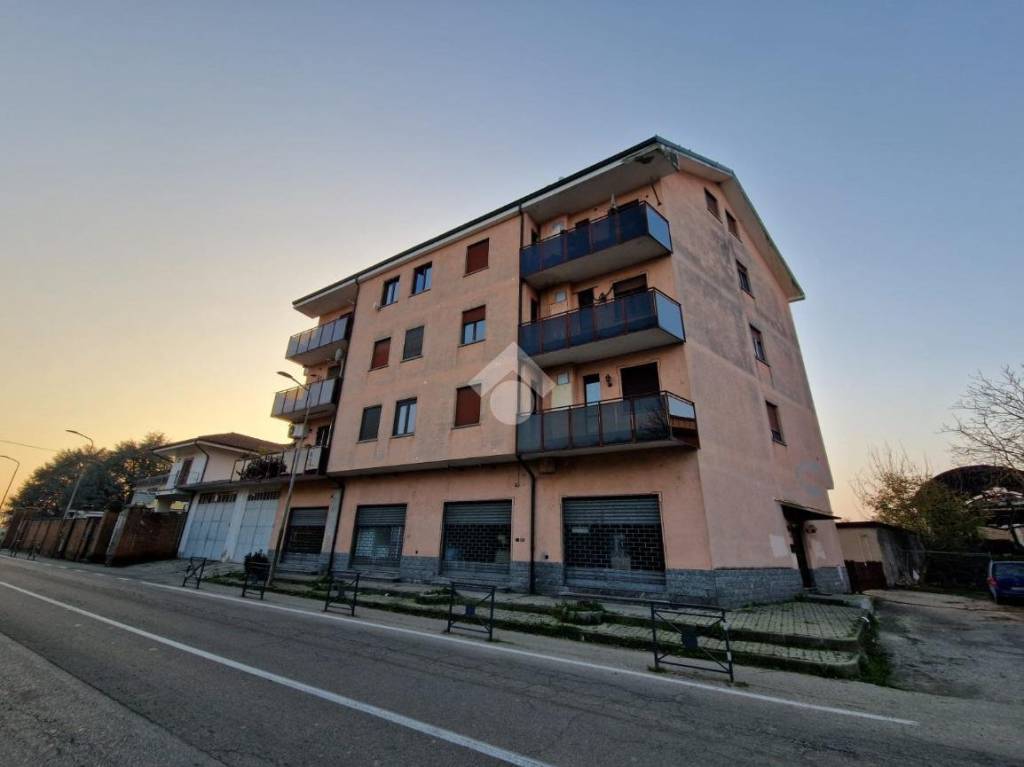 appartamento in vendita a Villanova d'Asti in zona Stazione