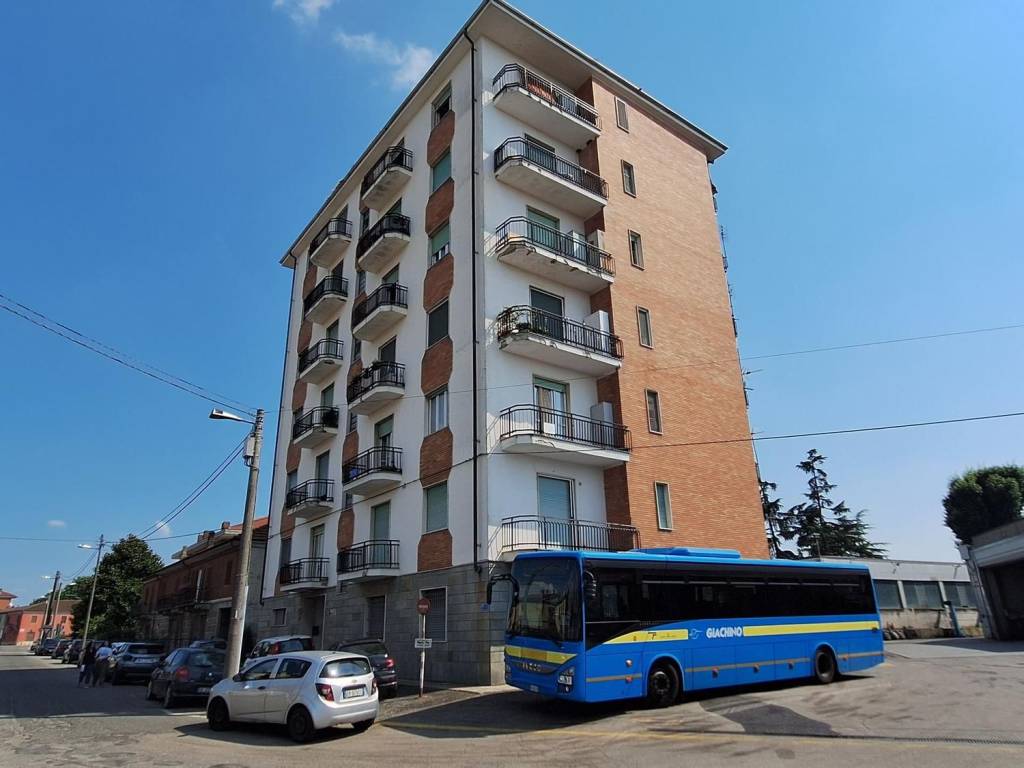 appartamento in vendita a Villanova d'Asti in zona Stazione