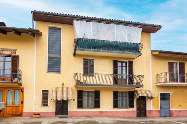 appartamento in vendita a Villanova d'Asti in zona Bianchi