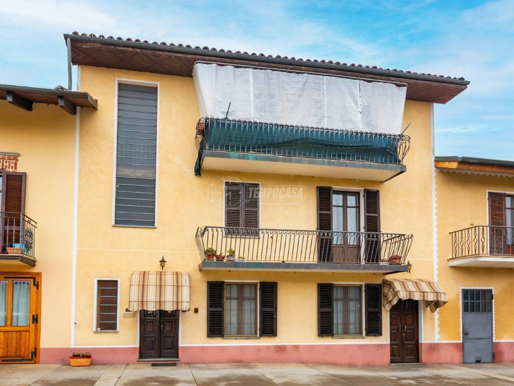 appartamento in vendita a Villanova d'Asti in zona Bianchi