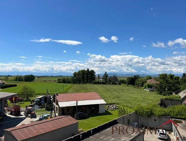 appartamento in vendita a Villanova d'Asti in zona Stazione