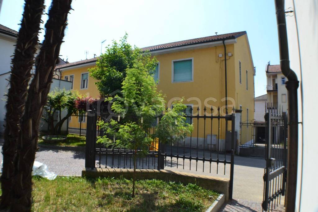 appartamento in vendita a Villanova d'Asti