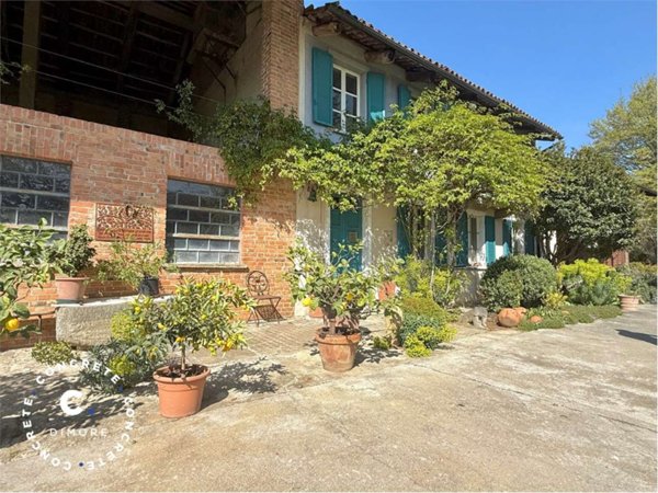 casa indipendente in vendita a Villanova d'Asti