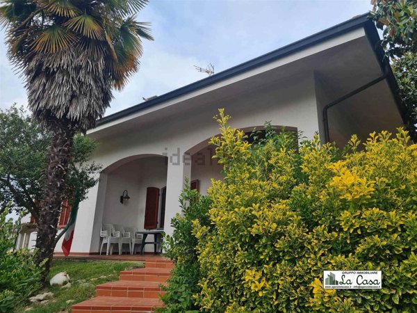 casa indipendente in vendita a Villanova d'Asti