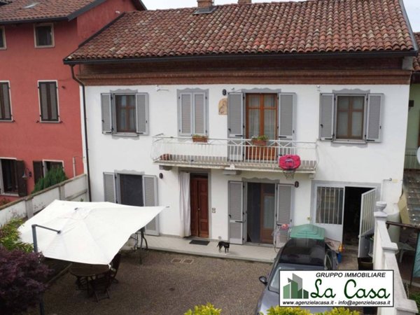 casa indipendente in vendita a Villanova d'Asti