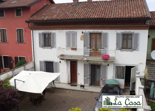casa indipendente in vendita a Villanova d'Asti