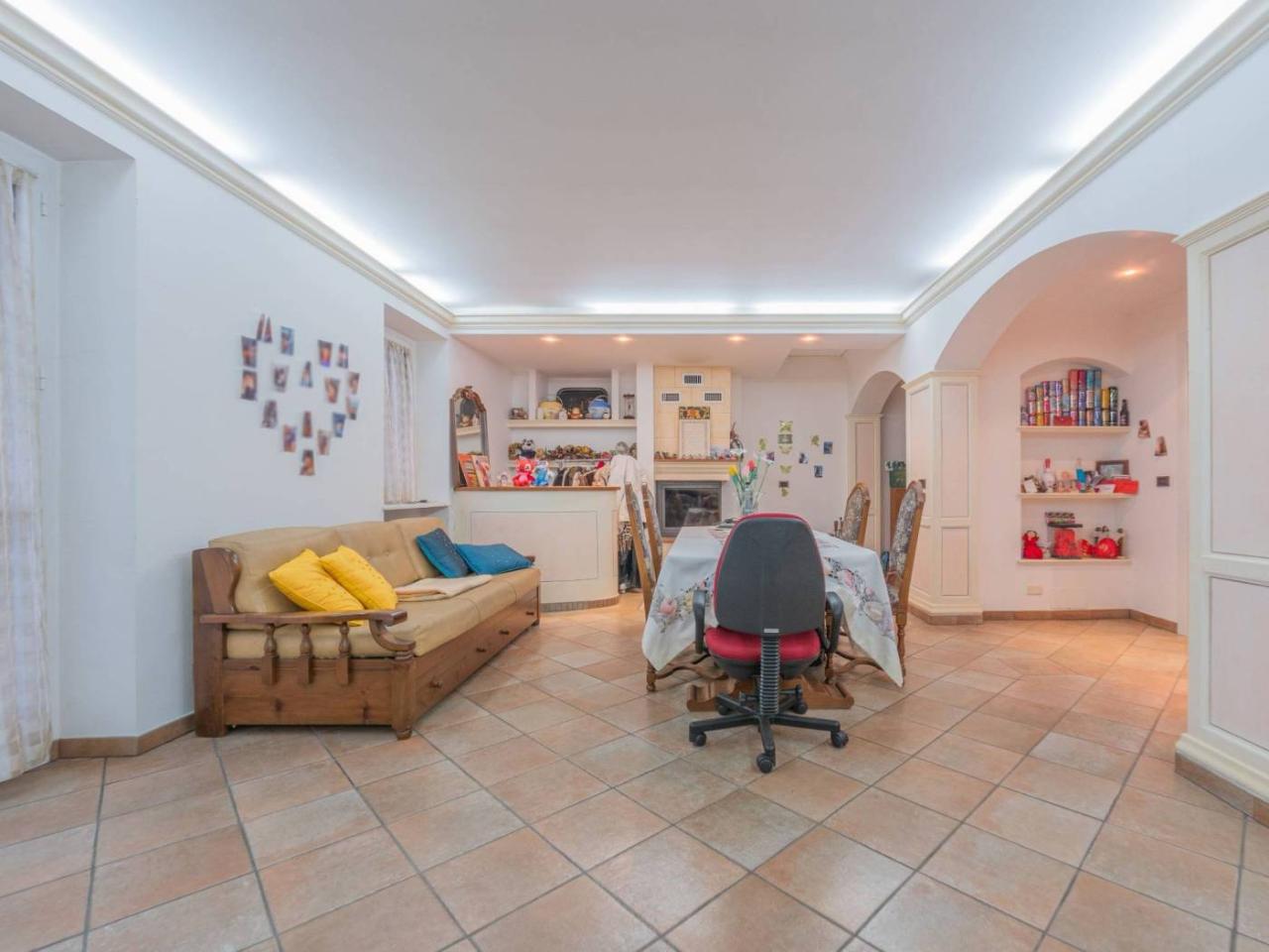 casa indipendente in vendita a Villanova d'Asti