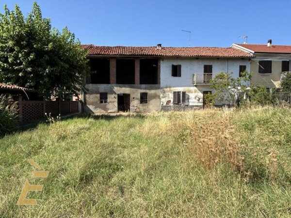 casa indipendente in vendita a Villanova d'Asti