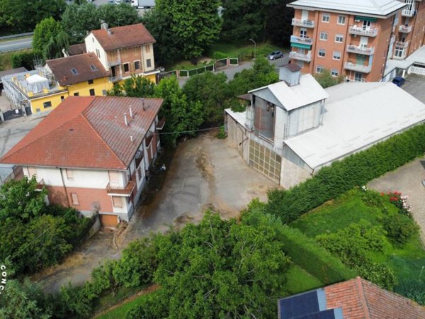 intera palazzina in vendita a Villanova d'Asti