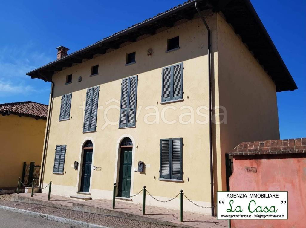 casa indipendente in vendita a Villanova d'Asti