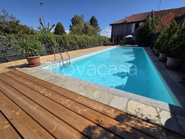 casa indipendente in vendita a Villanova d'Asti in zona Savi