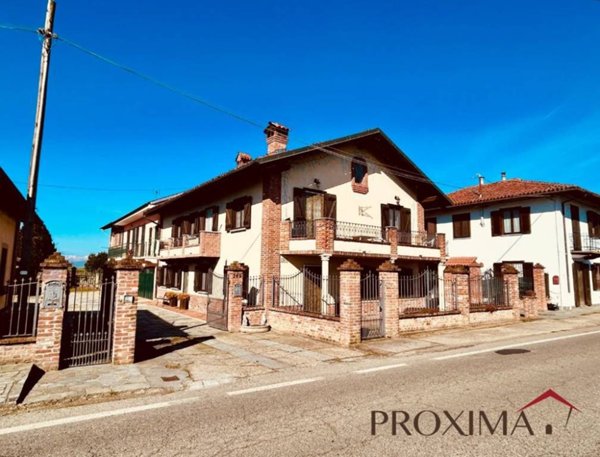 casa indipendente in vendita a Villanova d'Asti in zona Savi