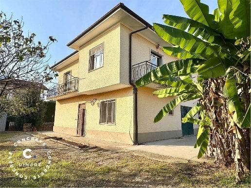 casa indipendente in vendita a Villanova d'Asti