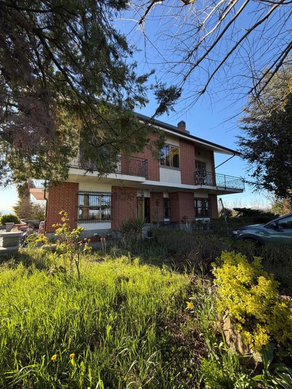 casa indipendente in vendita a Villanova d'Asti