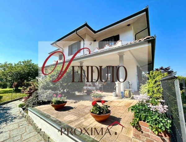 casa indipendente in vendita a Villanova d'Asti