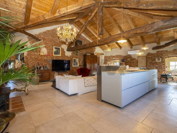 casale in vendita a Villanova d'Asti in zona Valdichiesa