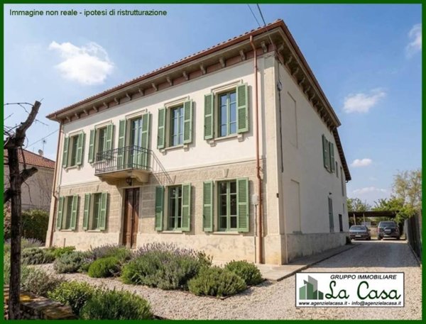 casa indipendente in vendita a Villanova d'Asti in zona Stazione