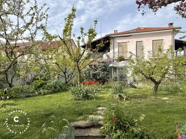 casa indipendente in vendita a Villanova d'Asti