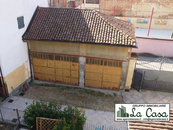 casa indipendente in vendita a Villanova d'Asti