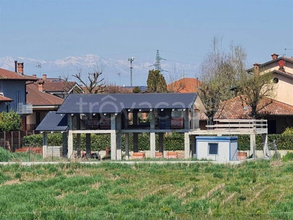 casa indipendente in vendita a Villanova d'Asti
