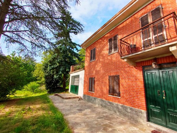casa indipendente in vendita a Vinchio