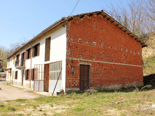casa indipendente in vendita a Vinchio