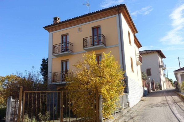 casa indipendente in vendita a Vinchio