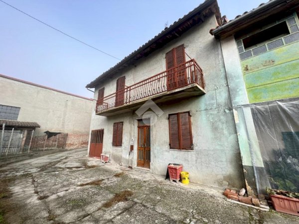 casa indipendente in vendita a Montiglio Monferrato