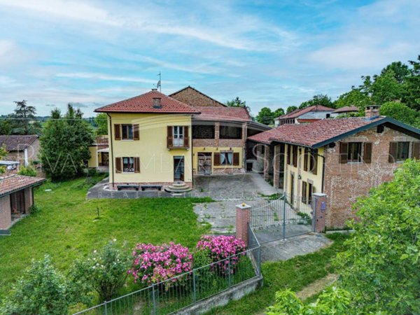 casa indipendente in vendita a Montiglio Monferrato