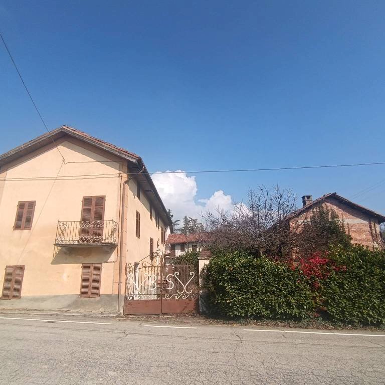 casale in vendita a Montiglio Monferrato