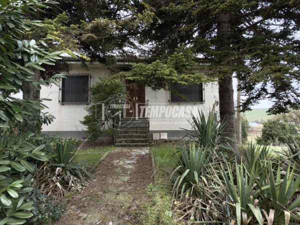 casa indipendente in vendita a Montiglio Monferrato