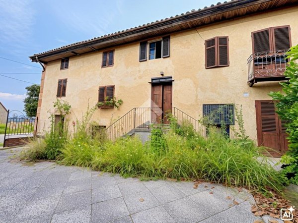 casa indipendente in vendita a Montiglio Monferrato
