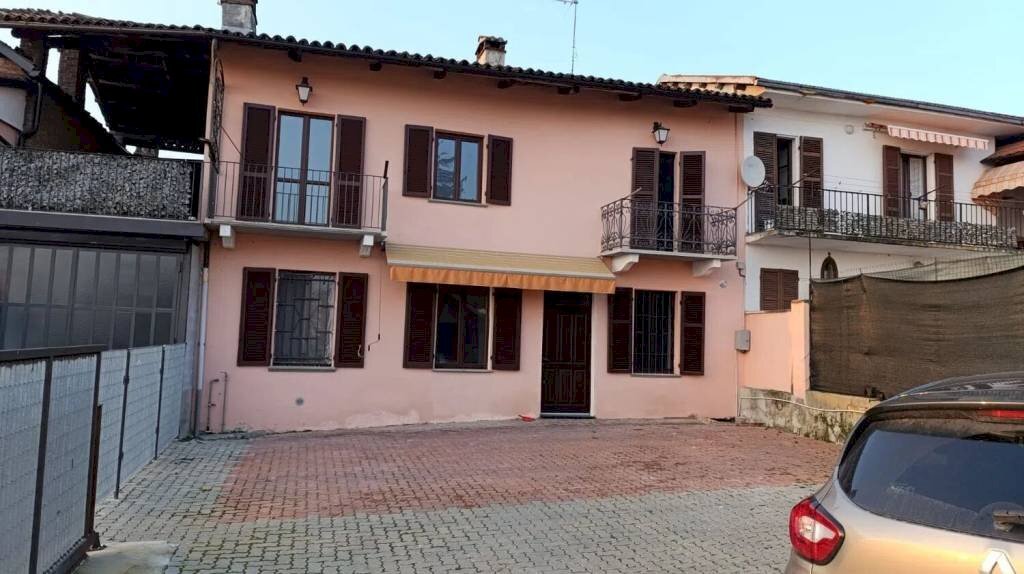 casa indipendente in vendita a Montiglio Monferrato