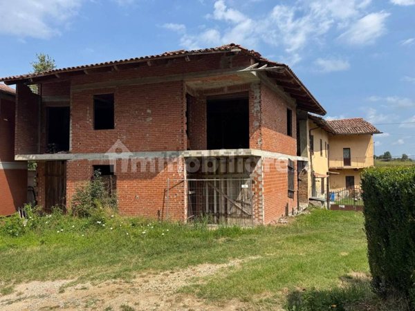 casa indipendente in vendita a Montiglio Monferrato